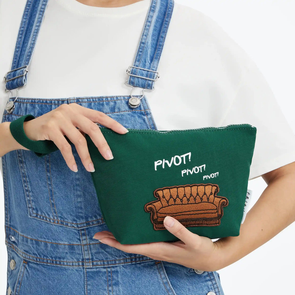Friends Naomi Medium Pouch