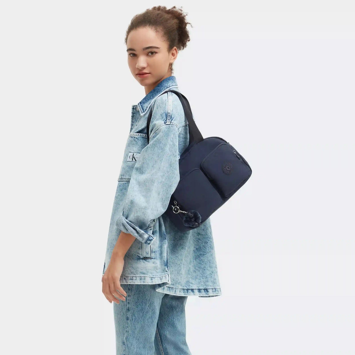 Cool Defea Shoulder Bag