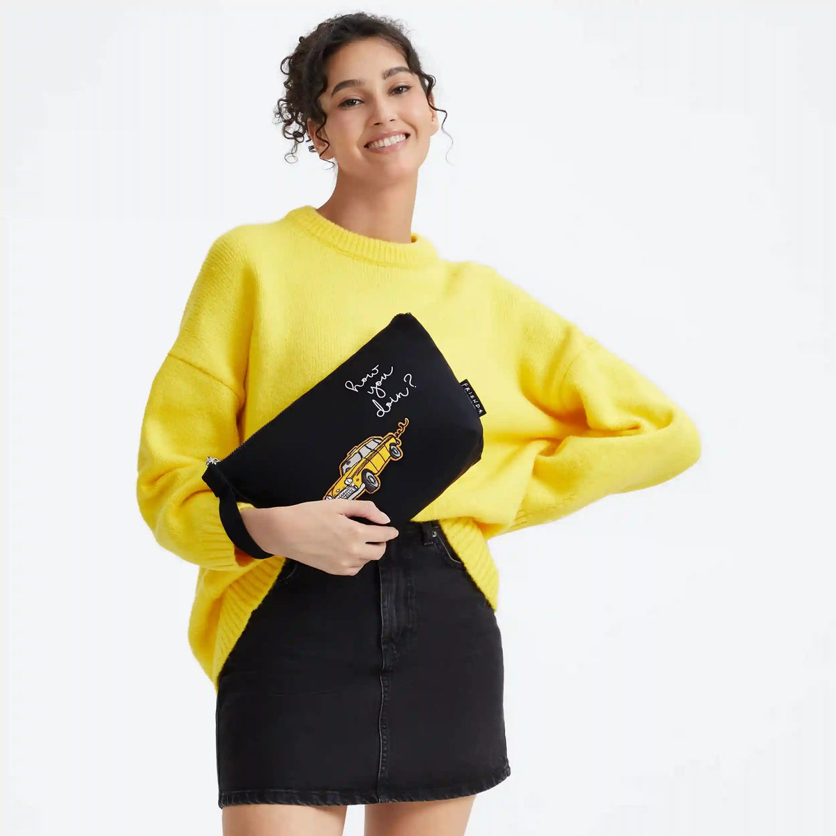 Friends Naomi Large Pouch